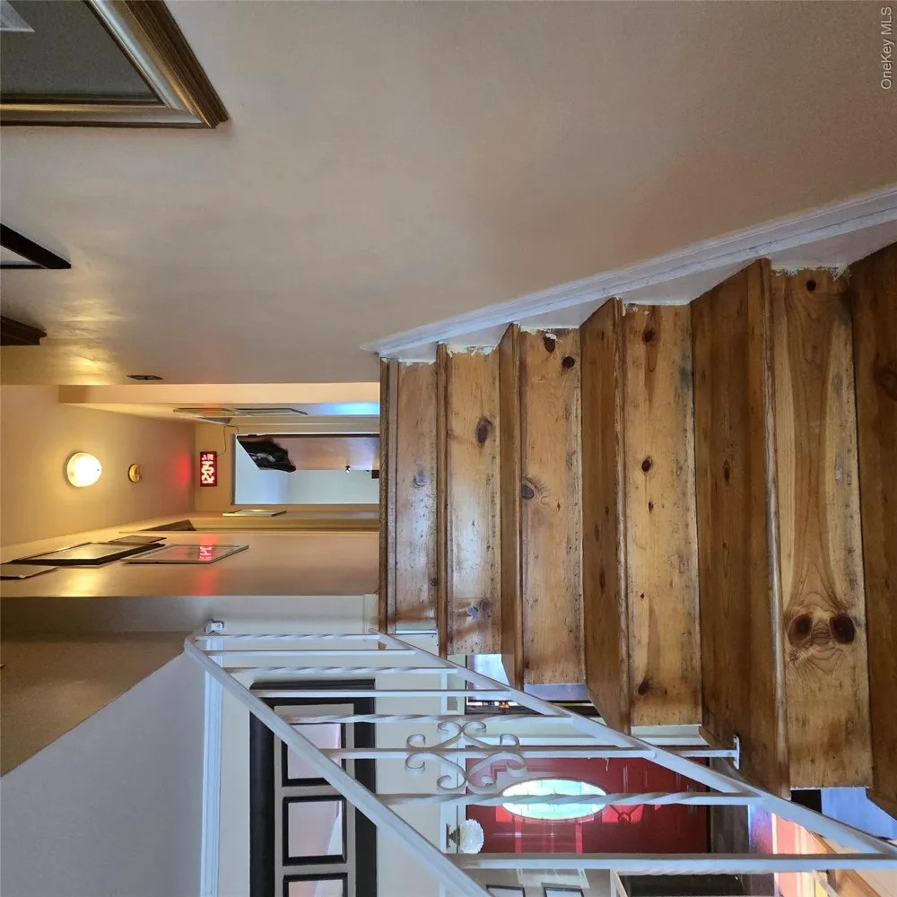 148 Cedar Street Valley Stream, NY 11580