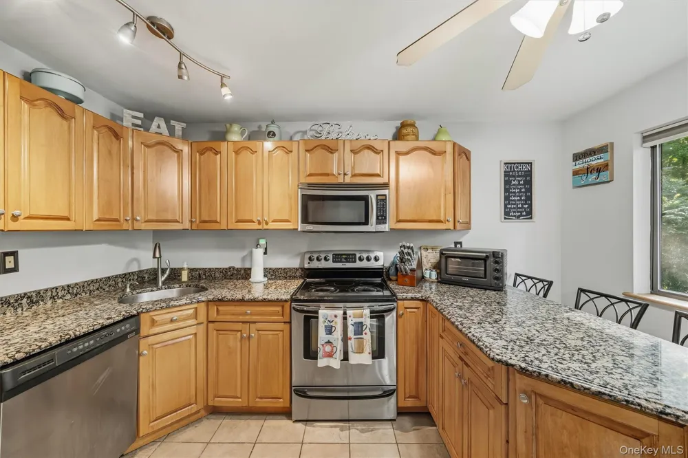 66 Whitetail Run Chester, NY 10918