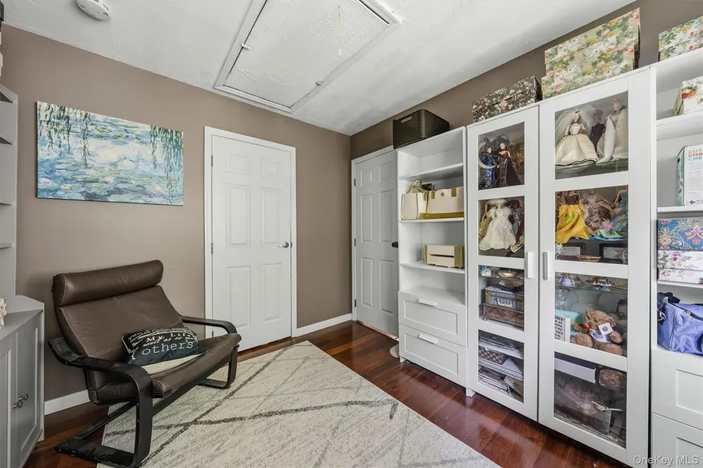 66 Whitetail Run Chester, NY 10918