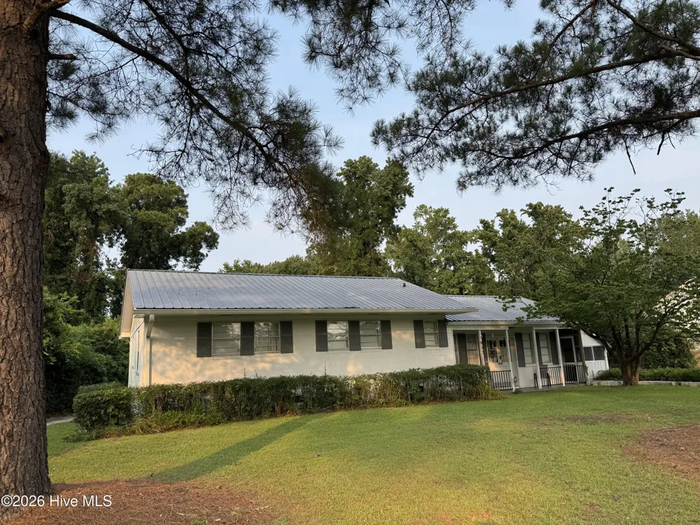 932 Roberdel Road Rockingham, NC 28379