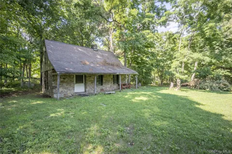 147 Lauer Road