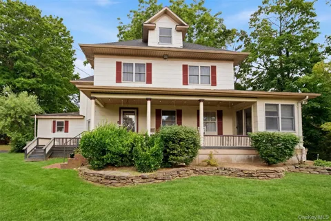 863 Lake Road
