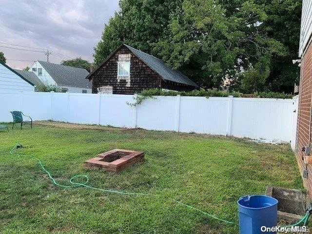 187 Perry Street Hempstead, NY 11550