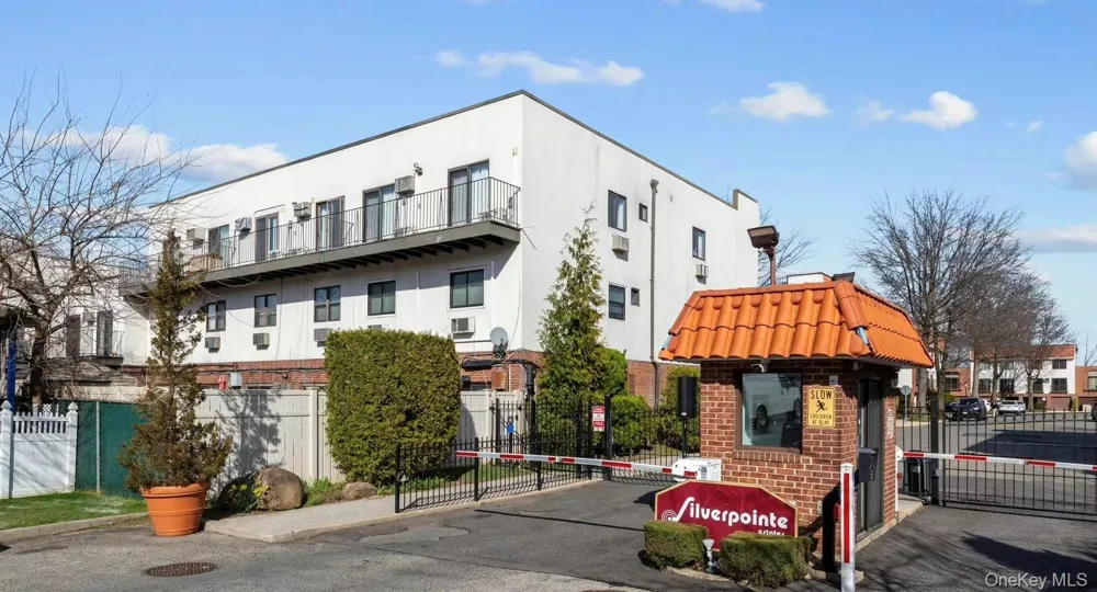 340 Julius Road #9D College Point, NY 11356