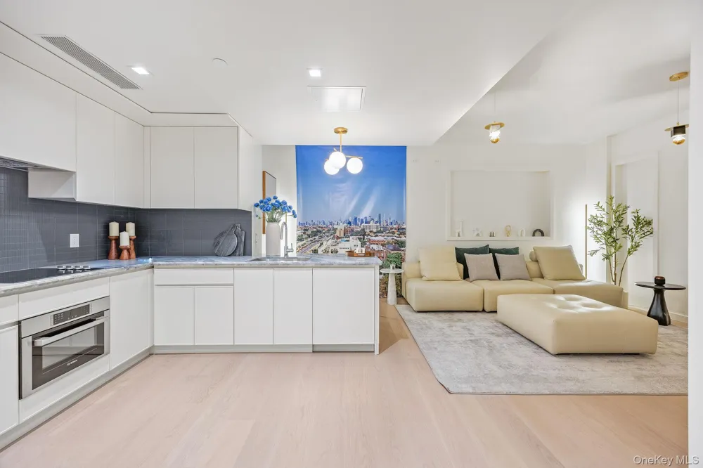 58-01 Queens Boulevard #3A Woodside, NY 11377