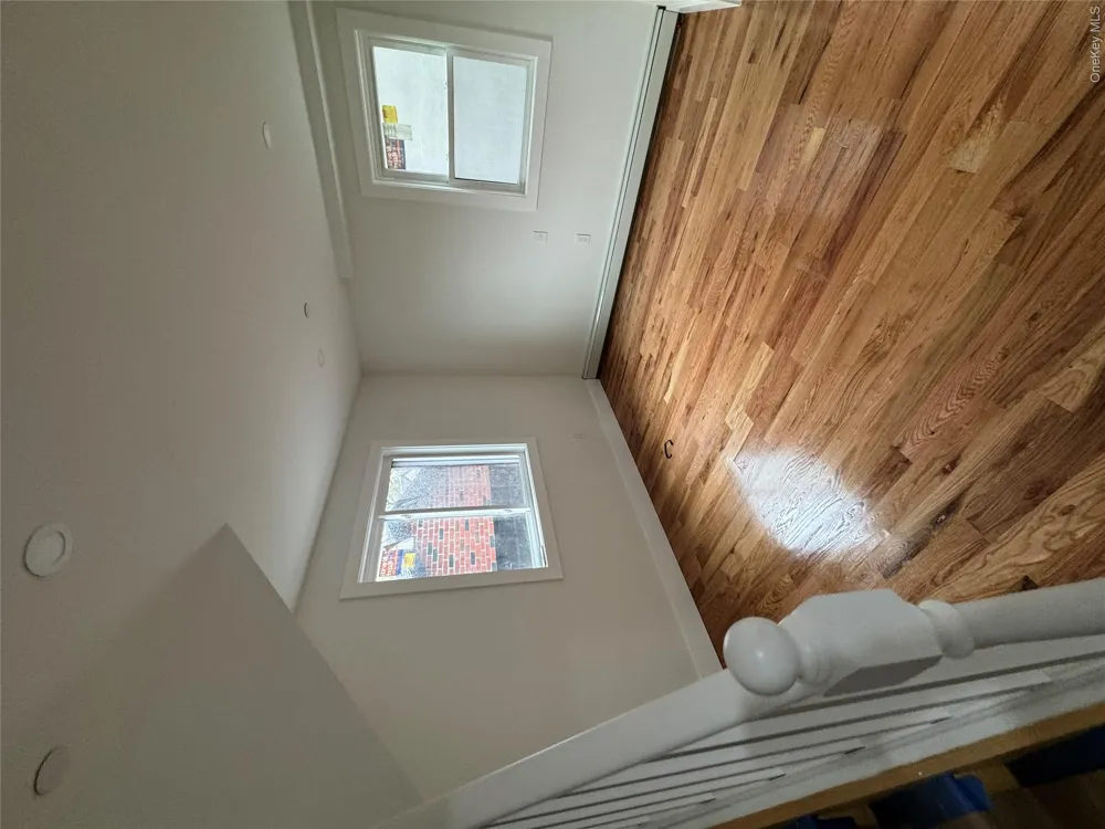 121-11 195th Street Saint Albans, NY 11413
