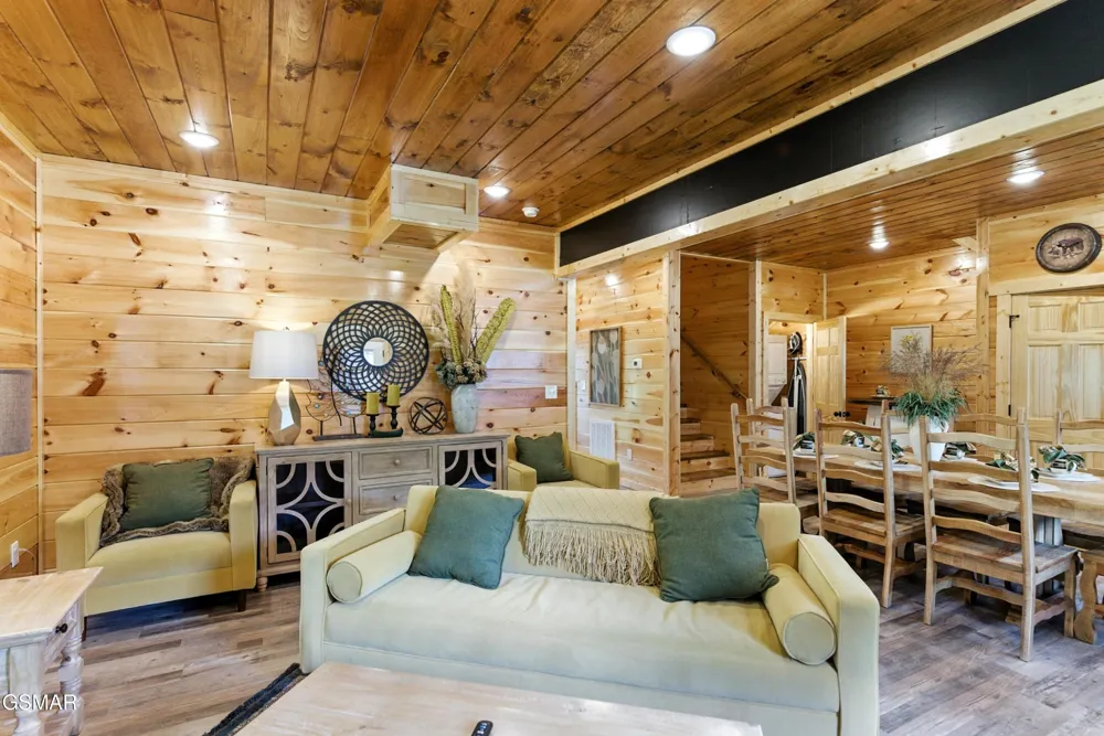 576 Dollywood Lane #1 Pigeon Forge, TN 37863