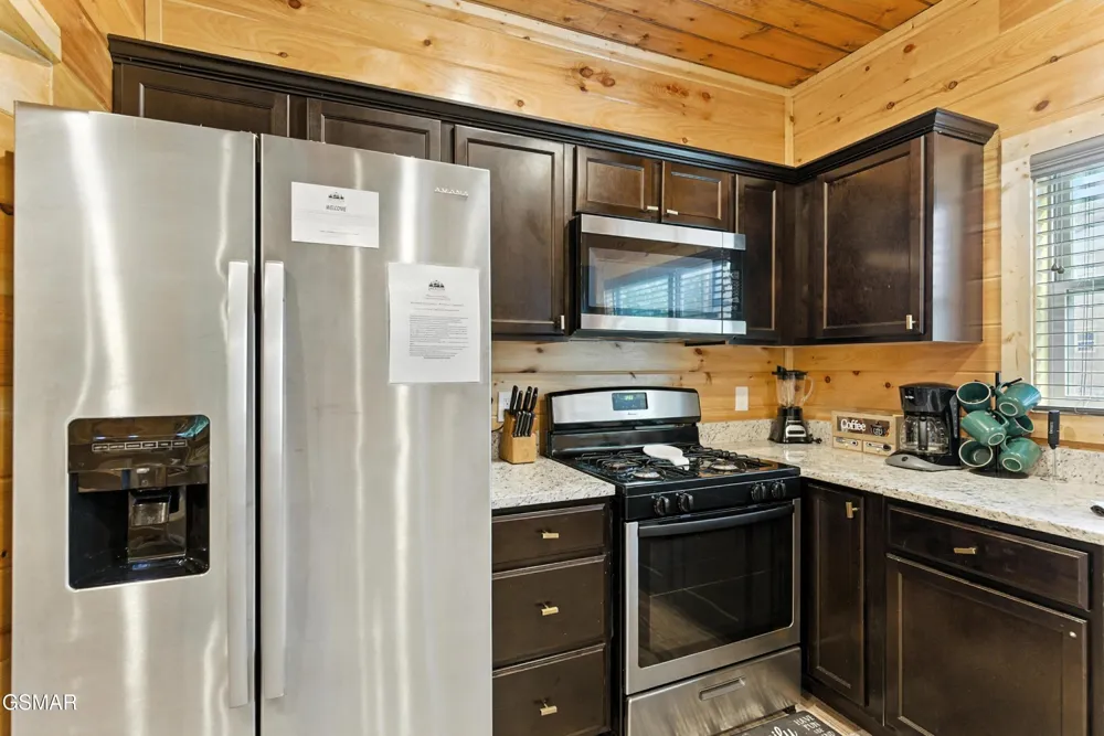 576 Dollywood Lane #1 Pigeon Forge, TN 37863