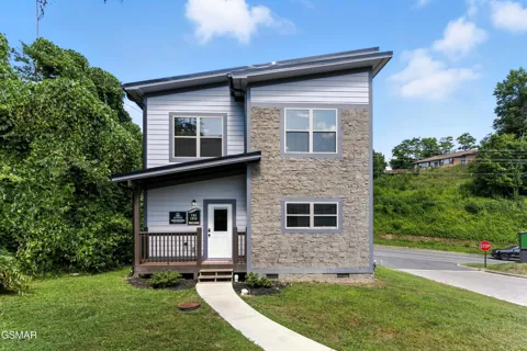 576 Dollywood Lane #UNIT 1