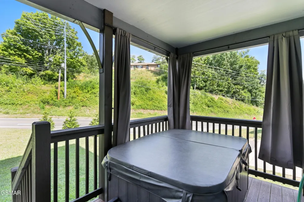 576 Dollywood Lane #1 Pigeon Forge, TN 37863