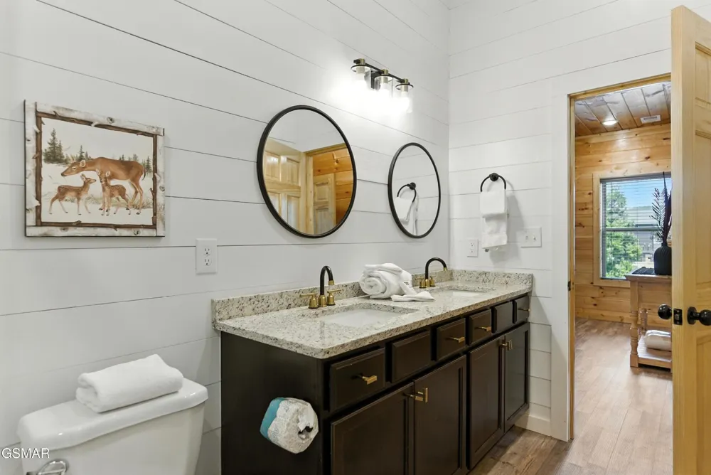 576 Dollywood Lane #1 Pigeon Forge, TN 37863