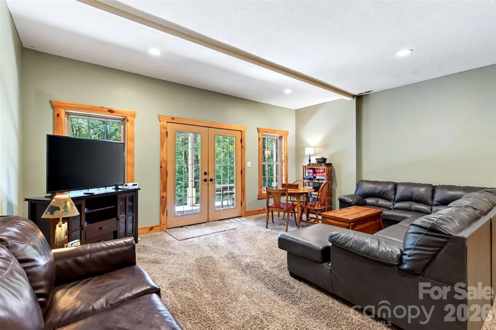 1767 Catawba Falls Parkway #238 Black Mountain, NC 28711