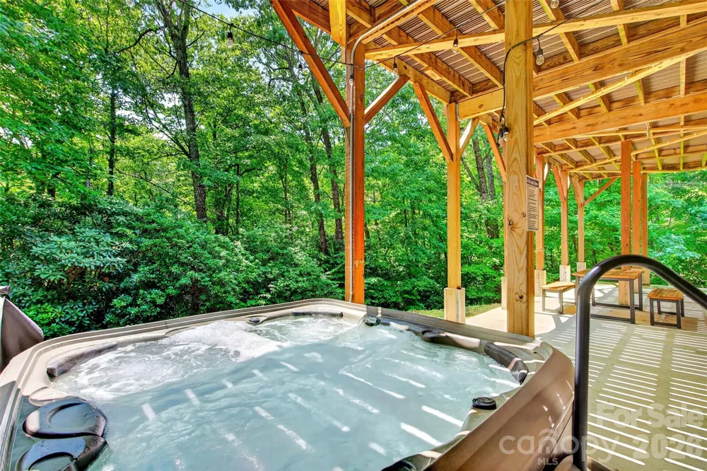 1767 Catawba Falls Parkway #238 Black Mountain, NC 28711