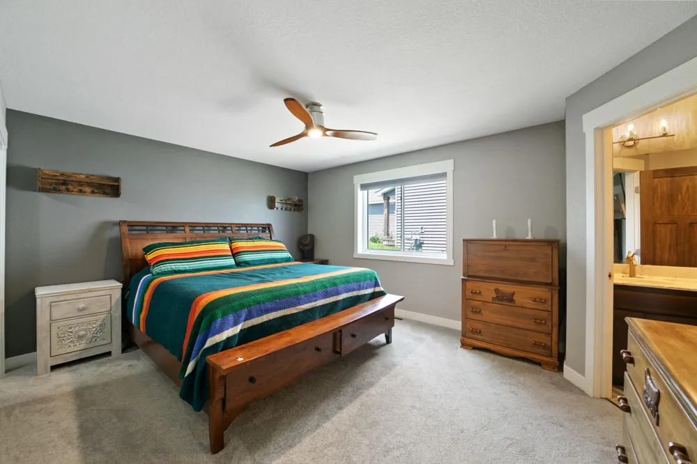 1106 Rolling Hills Drive NW Montgomery, MN 56069