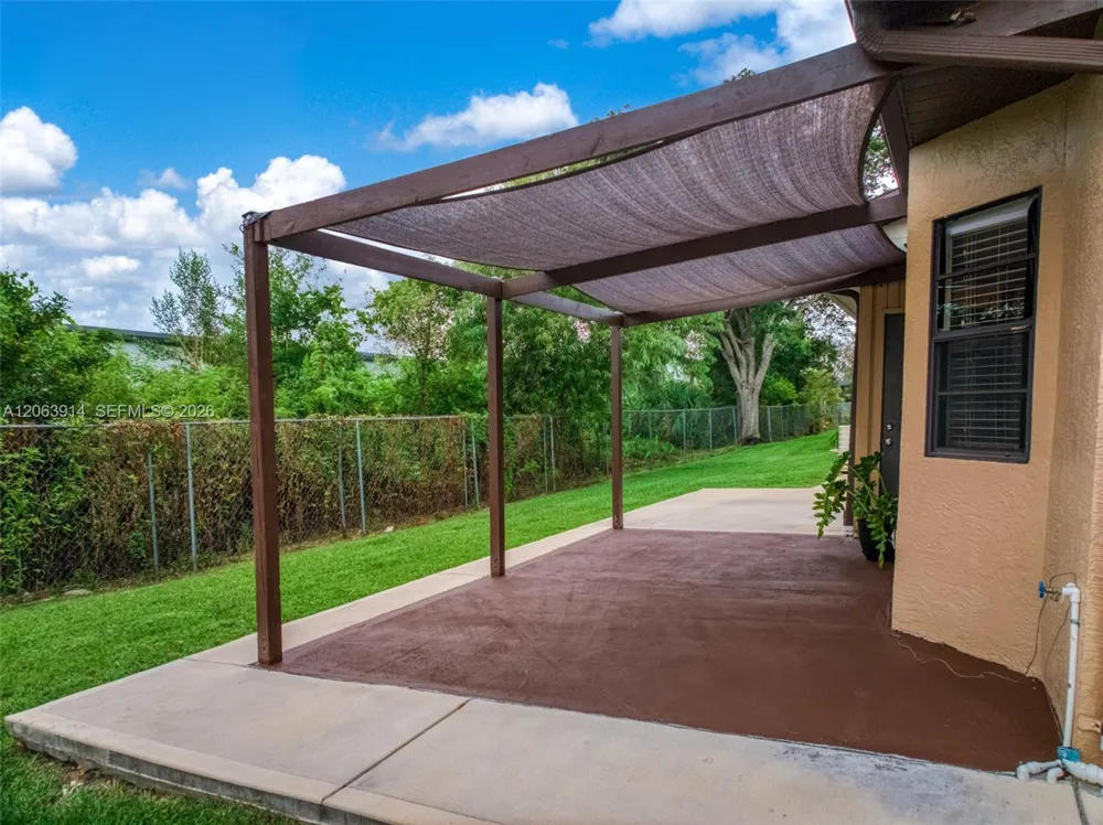 2418 Hidden Creek Cir Sebring, FL 33870