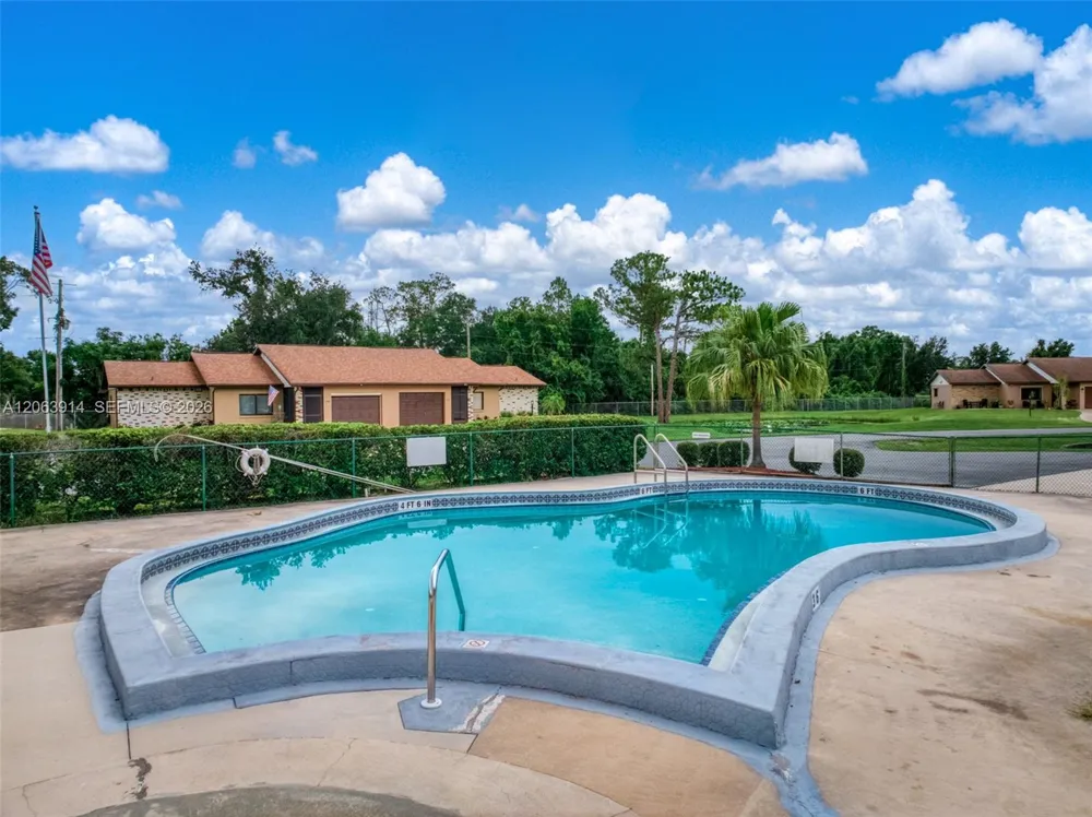 2418 Hidden Creek Cir Sebring, FL 33870