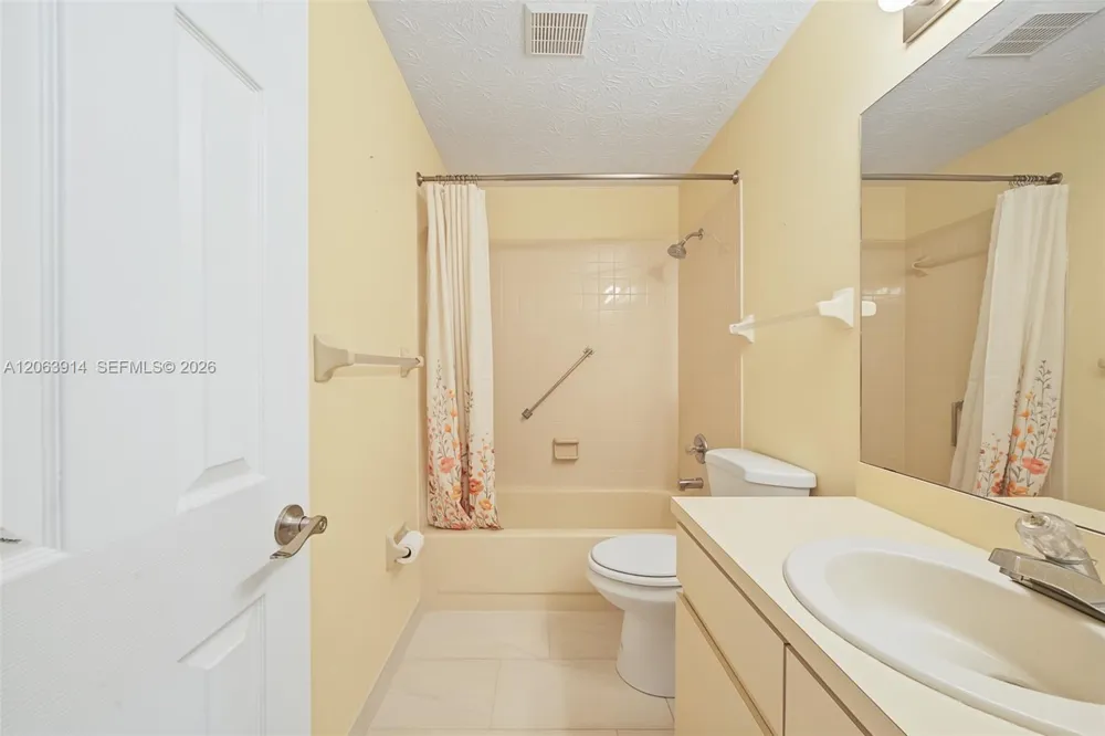 2418 Hidden Creek Cir Sebring, FL 33870
