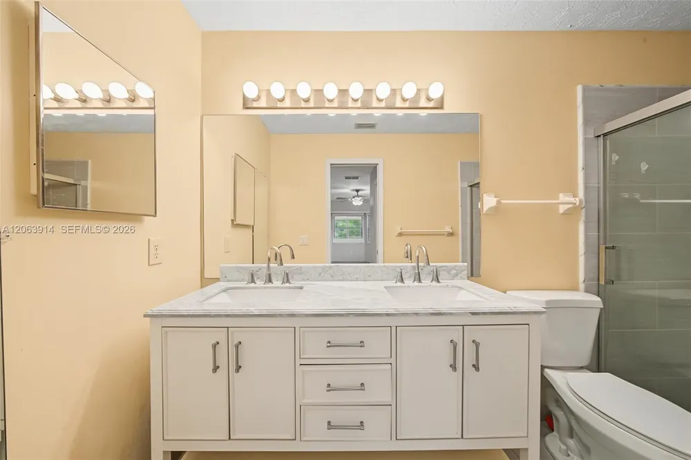 2418 Hidden Creek Cir Sebring, FL 33870