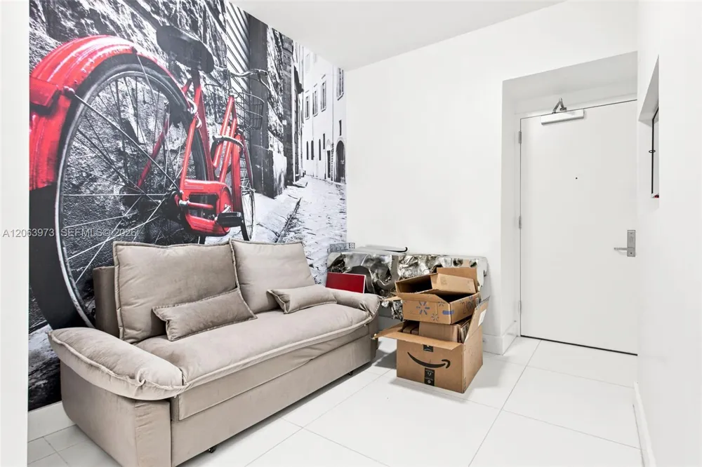1010 Brickell Ave #2403 Miami, FL 33131