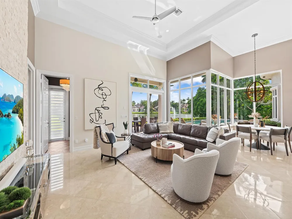 10621 Gray Hawk Street Street Plantation, FL 33324