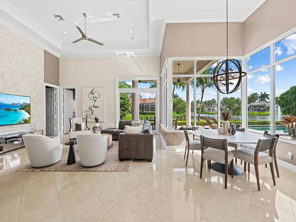 10621 Gray Hawk Street Street Plantation, FL 33324