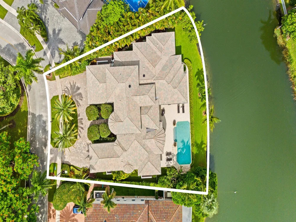 10621 Gray Hawk Street Street Plantation, FL 33324