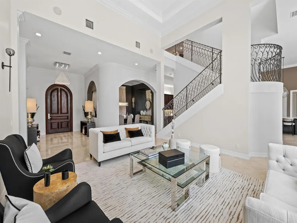 10621 Gray Hawk Street Street Plantation, FL 33324