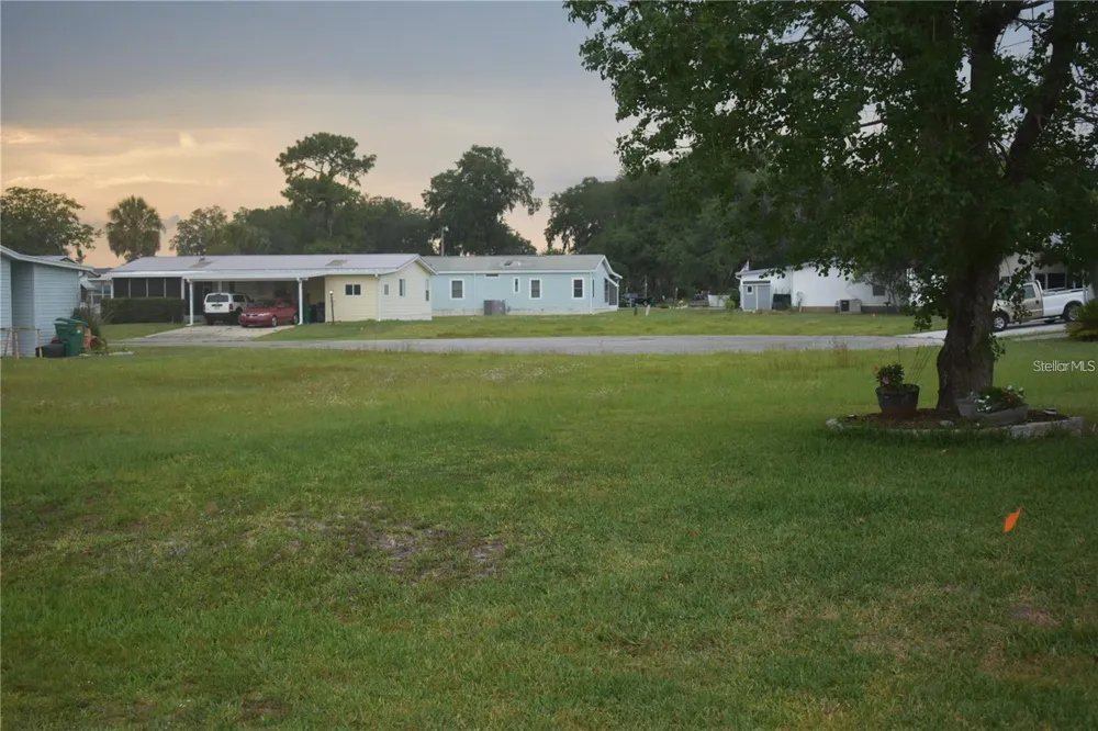 LOT 18 BLK C CAMBRIDGE COURT Wildwood, FL 34785