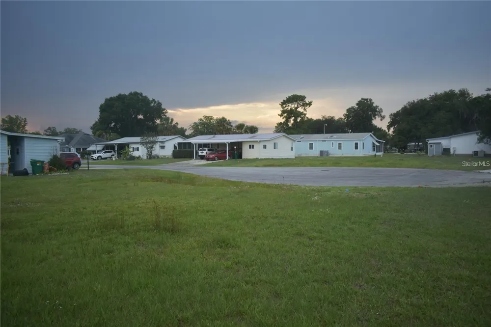 LOT 18 BLK C CAMBRIDGE COURT Wildwood, FL 34785