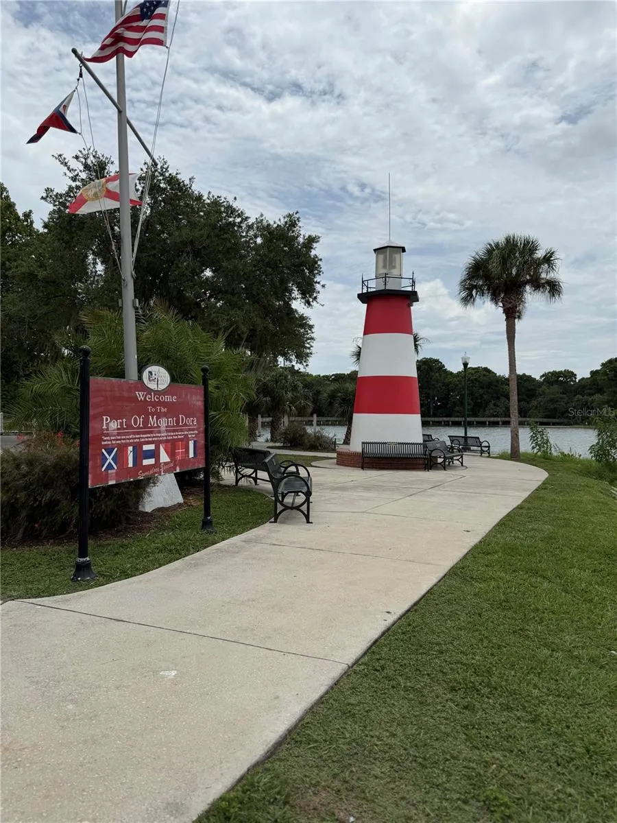 233 S RHODES STREET Mount Dora, FL 32757