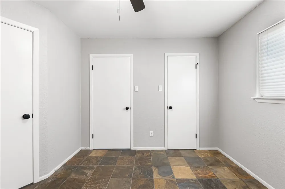 5038 Crestwick Corpus Christi, TX 78413