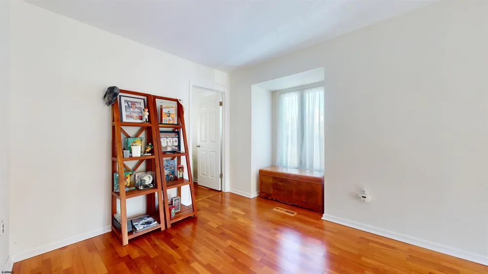 23 Greate Bay Dr Somers Point, NJ 08244