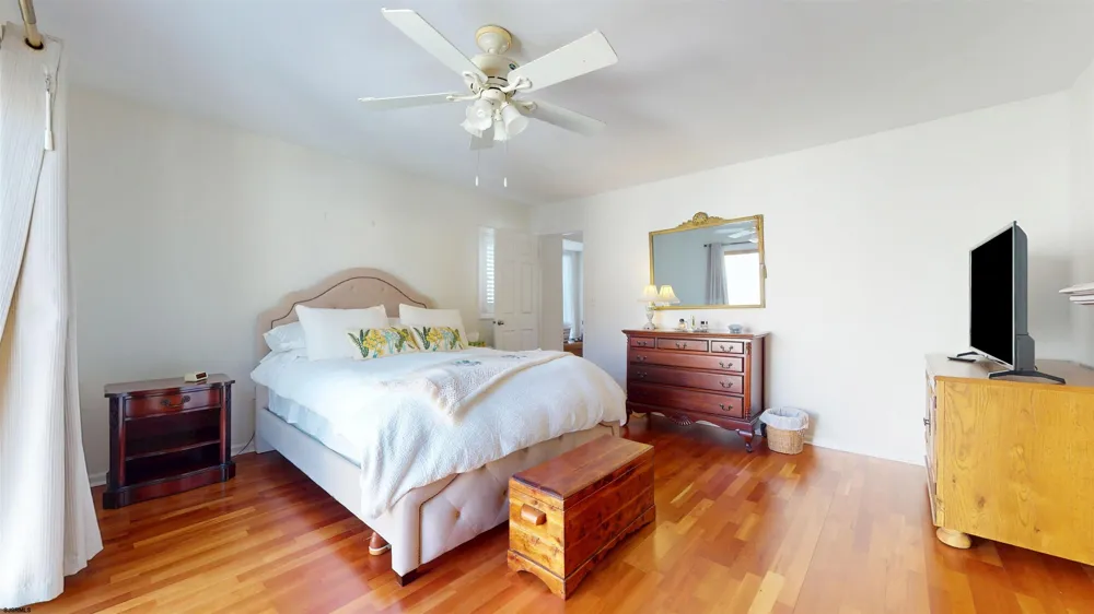 23 Greate Bay Dr Somers Point, NJ 08244