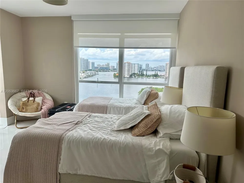 400 Sunny Isles Blvd #1401 Sunny Isles Beach, FL 33160