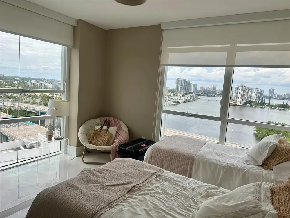 400 Sunny Isles Blvd #1401 Sunny Isles Beach, FL 33160