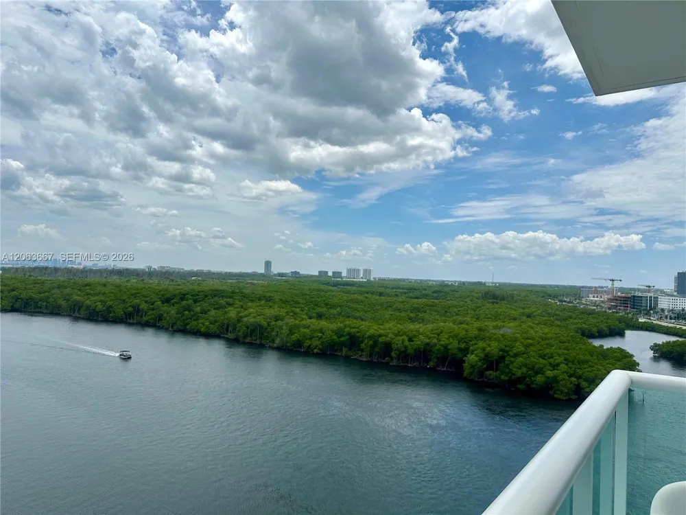 400 Sunny Isles Blvd #1401 Sunny Isles Beach, FL 33160