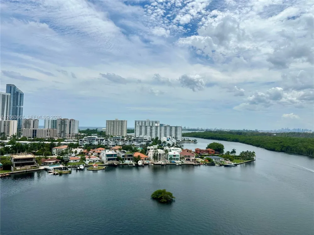 400 Sunny Isles Blvd #1401 Sunny Isles Beach, FL 33160