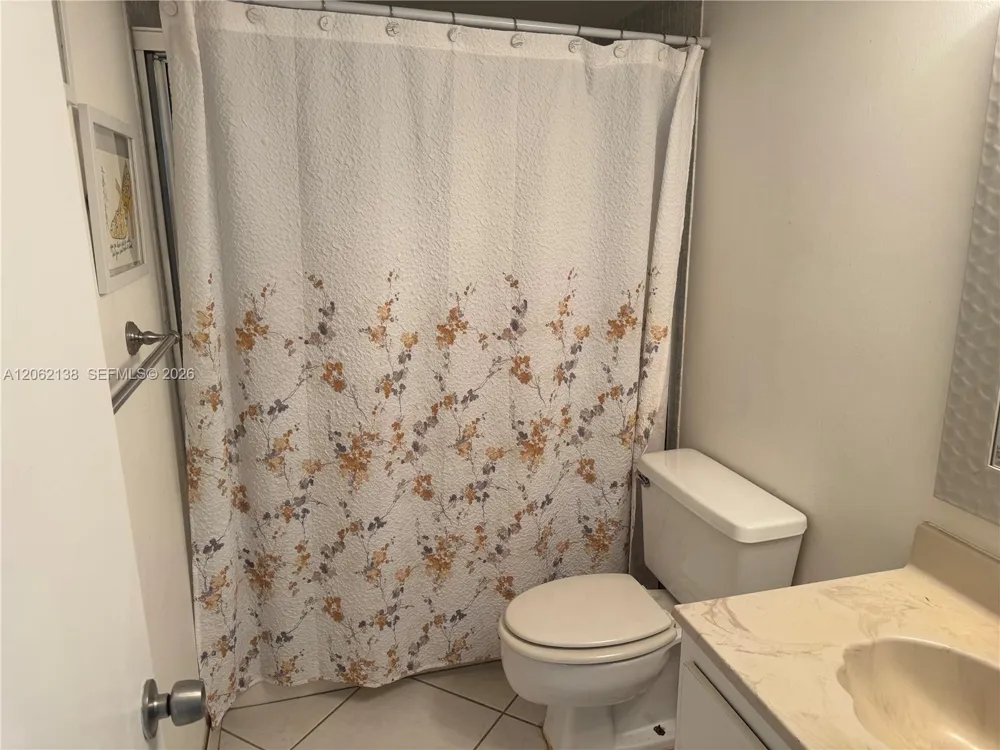 200 Leslie Dr #629 Hallandale Beach, FL 33009
