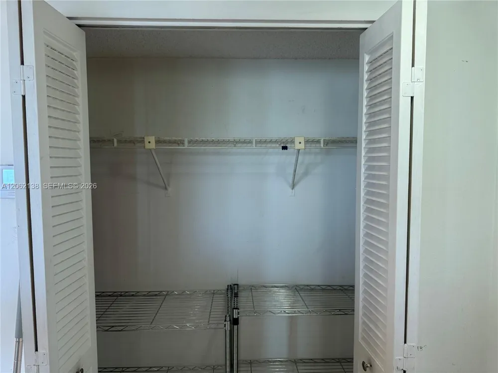 200 Leslie Dr #629 Hallandale Beach, FL 33009