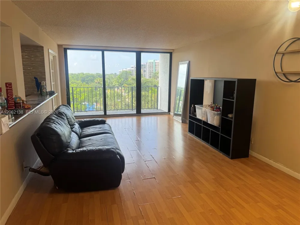 200 Leslie Dr #629 Hallandale Beach, FL 33009