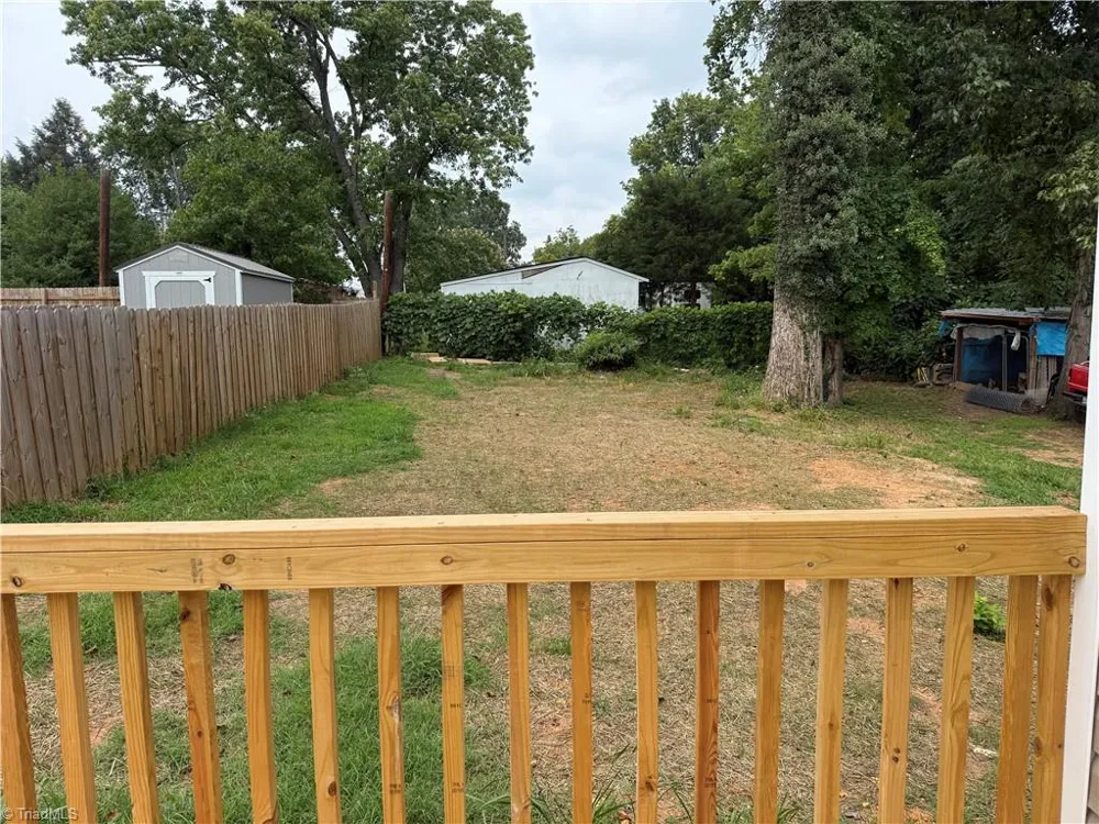 2403 Friends Avenue High Point, NC 27263