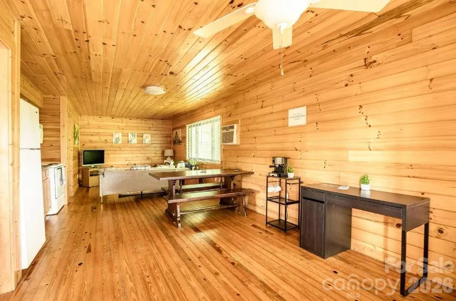 295 Blue Ridge Parkway Bryson City, NC 28713