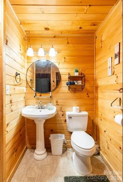 295 Blue Ridge Parkway Bryson City, NC 28713