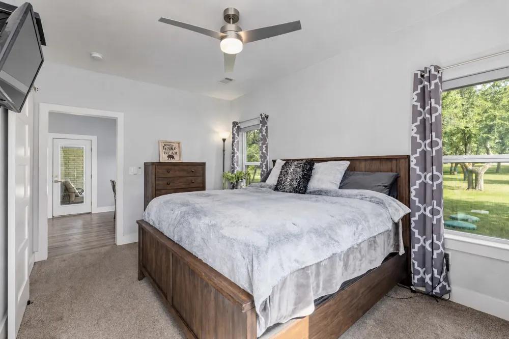 7274 Feather Bay Boulevard Brownwood, TX 76801