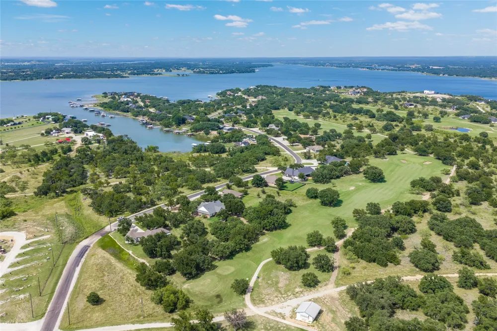 7274 Feather Bay Boulevard Brownwood, TX 76801