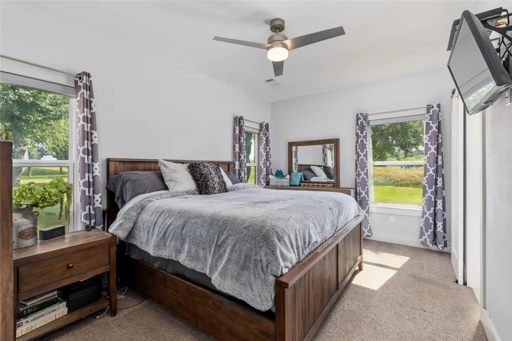 7274 Feather Bay Boulevard Brownwood, TX 76801