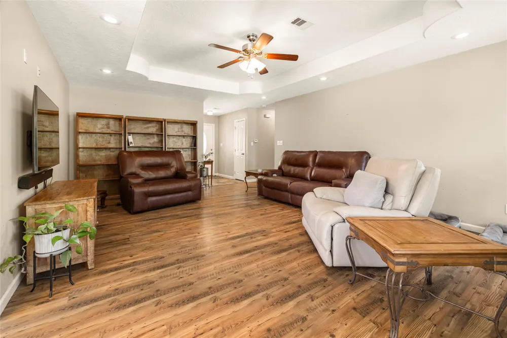 780 S Fm 17 Alba, TX 75410