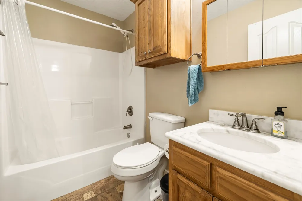 780 S Fm 17 Alba, TX 75410