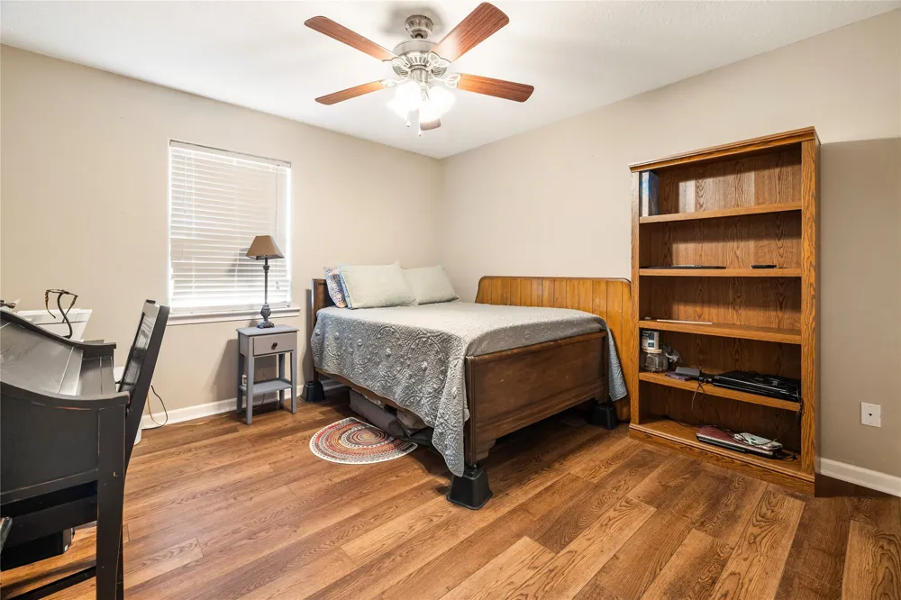 780 S Fm 17 Alba, TX 75410