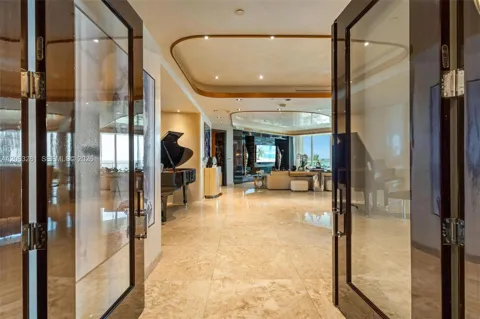 16047 Collins Ave #603
